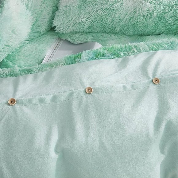 s-l400.jpg Shaggy Fluffy Faux Fur Duvet Cover Set Button Closure Velvety Bedding Se…